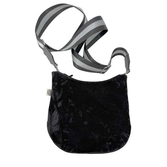 Koala Kanvas Black Velvet Crossbody Bag Silver Stripe Medium Adjustable Zipper - Picture 3 of 9